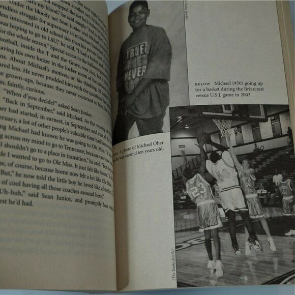 The Blind Side by Michael Lewis 2009 Trade Paperback Movie Tie-In Edition - Picture 5 of 8